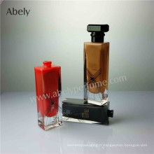 Bouteille de parfum en verre design avec laquage intérieur